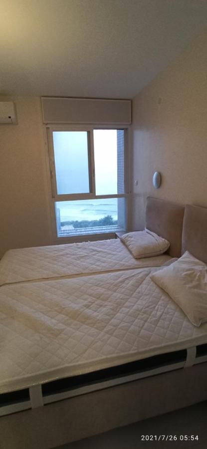 Nitsa Sea View Luxurious Apartment Netanya Bagian luar foto